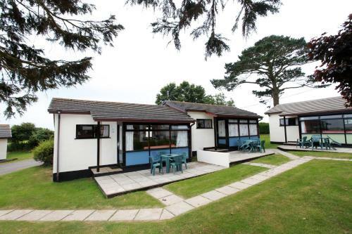 Seaview Holiday Village