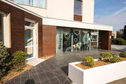 Seaview Holiday Village