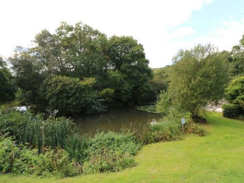 2 Stonerush Valley, Looe
