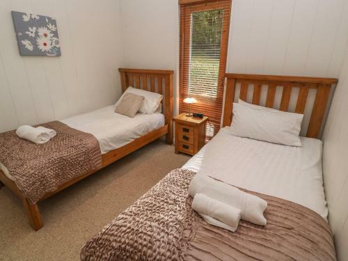 7 Hedgerows, Looe
