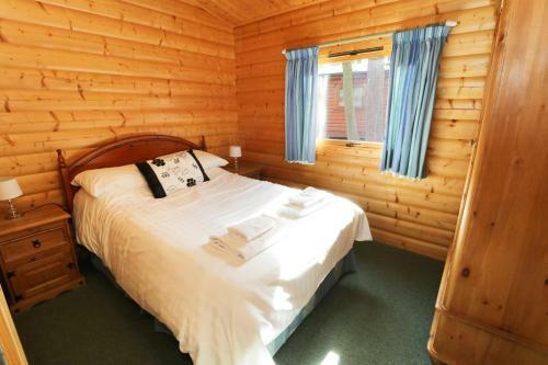 Red Kite Lodge, Louth