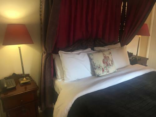 Hotel Dinham Hall & Elliotts Bistro