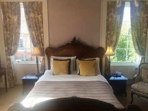 Hotel Dinham Hall & Elliotts Bistro