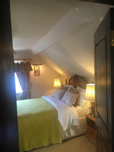 Hotel Dinham Hall & Elliotts Bistro