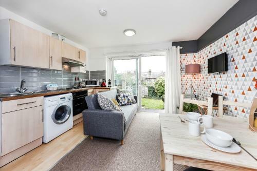 Fmp Apartments