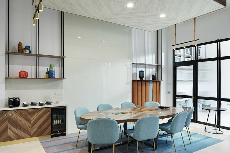 Hotel Courtyard By Marriott Luton Airport