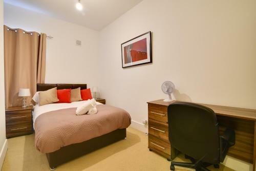 Two Bedroom Serviced House / Apartment
