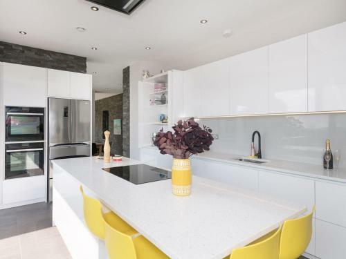 The Lookout, Lyme Regis