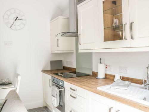 Fern Cottage Lynway Holiday Home
