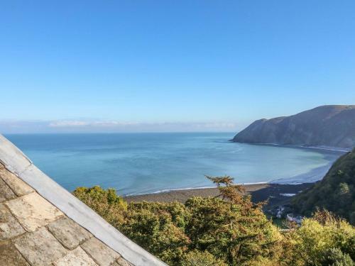 Bayview Tower, Lynton