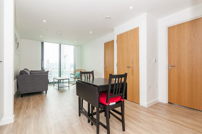 2 Bedroom Apartment With Stunning Views