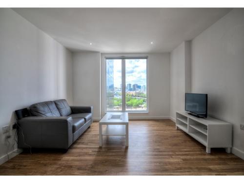 Stunning & Spacious 2br Apartment In Mediacityuk