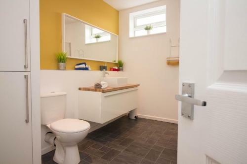 Apartamento The Metro 5-bed House