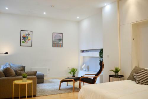 Modern Studio Apartment In Northern Quarter