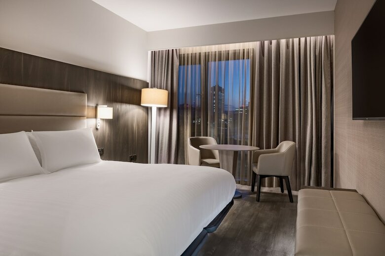 AC Hotel By Marriott Manchester City Centre