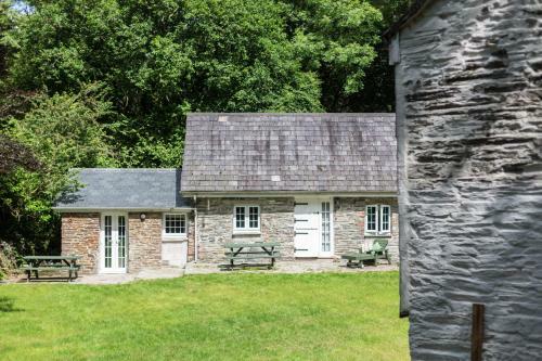 Tresarran Cottages Cornwall