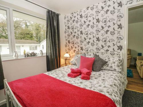 Meerkat Cottage, Liskeard