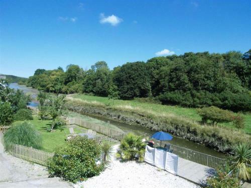 3 Riverside