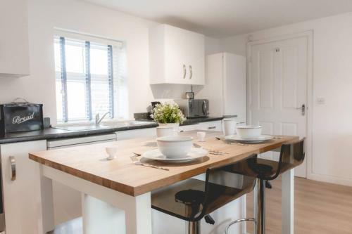 Vauxhall Apartment