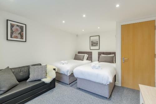 Edge Hill Apartments