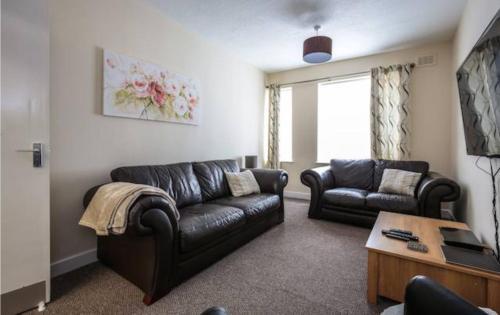 3 Bedroom Apartment West Derby Road