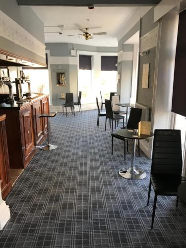 The New Alexandra Hotel