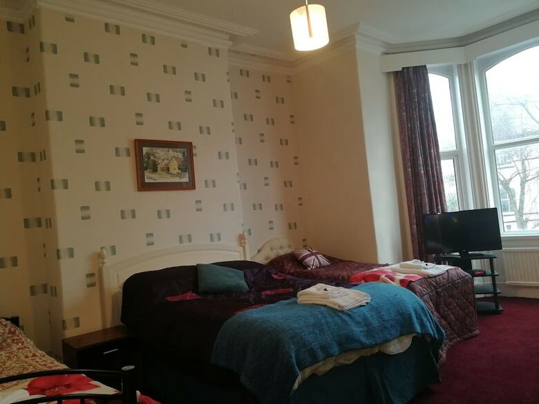 Overton Villa Hotel