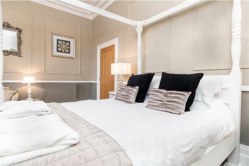 Hotel Lansdowne House With Private Car Park