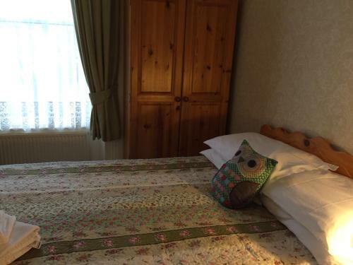 Hostal Astonwood Hotel