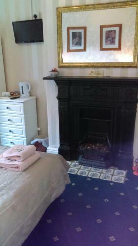 Hostal Hillcrest Guest House