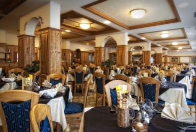 Hotel Everest