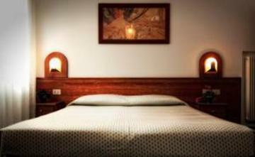 Hotel Everest