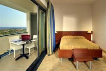 Mirabeau Park Hotel