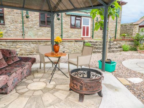 The Courtyard, Kington