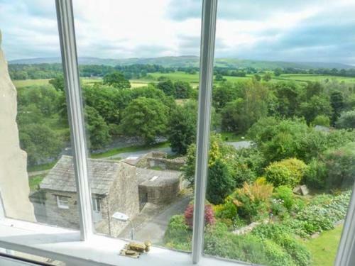 Mill Brow Apartment