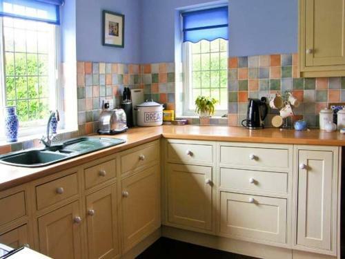 Howe Green Cottage