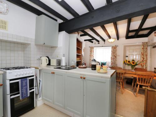 Crooked Cottage, York