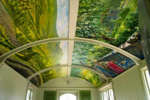 Llethrau Forest & Nature Retreats