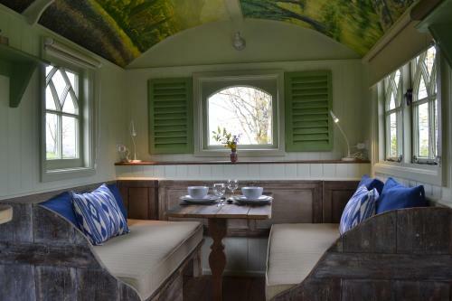 Llethrau Forest & Nature Retreats