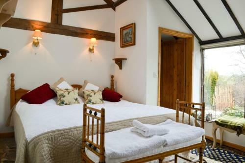 Llethrau Forest & Nature Retreats