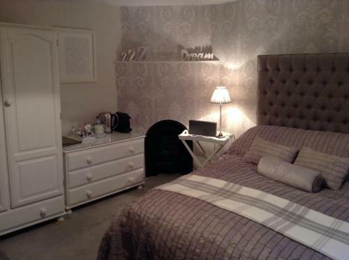 Birtles Farm Bed And Breakfast
