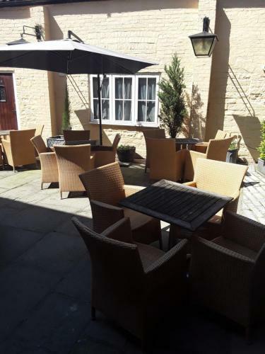 Langport Arms Hotel