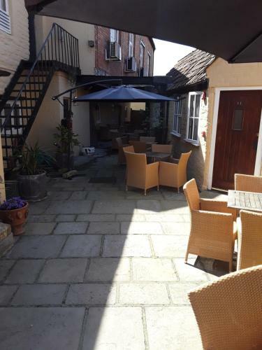Langport Arms Hotel