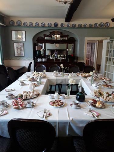 Langport Arms Hotel
