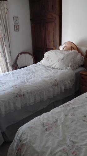 Hills Farm B&B Laugharne
