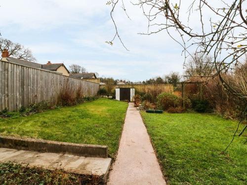 3 Horse Pool Road, Carmarthen