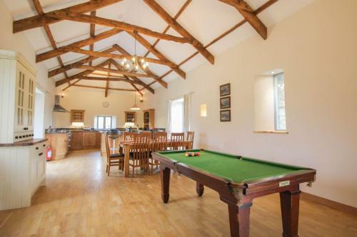 Lanxton Barn