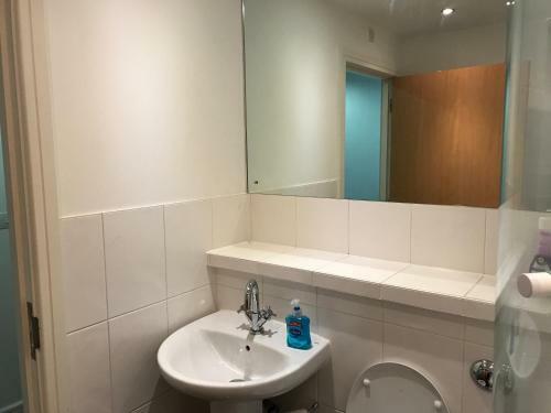 Leamington Spa Serviced Apartments - The Space