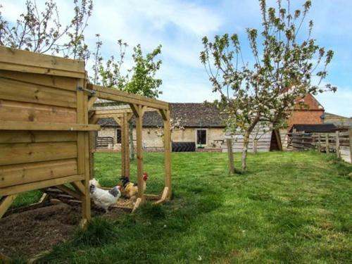 Bull Pen, Lechlade