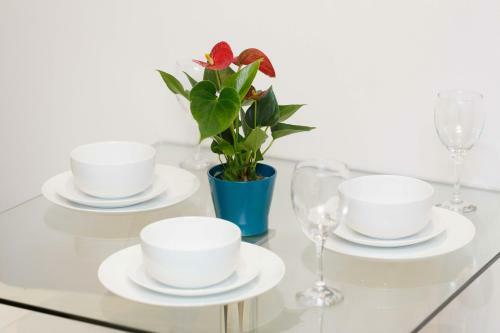 Select Service Apartments